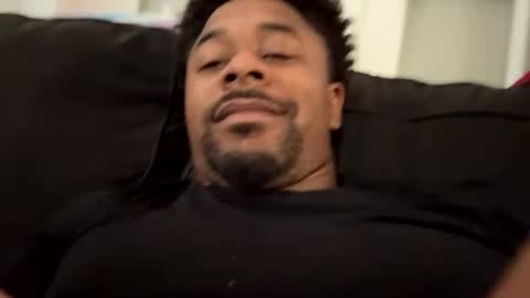 Snapshot of royal_sf chatting on September 2025 06:22:02 PM Royal SF online show from September 2025 06:22:02 PM