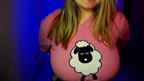 Cameron online show from February 2025 10:20:02 AM