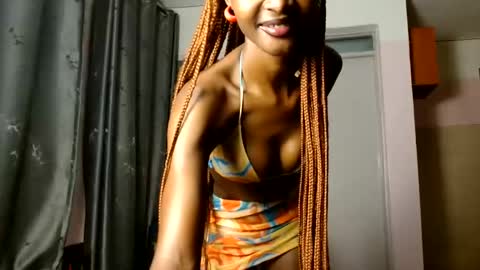 Softluxe online show from May 2026 05:37:01 AM