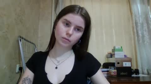 royalvelour online show from May 2026 11:26:02 AM