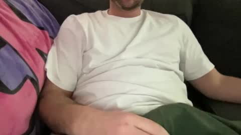 Snapshot of roythegil chatting on January 2025 01:10:01 AM roythegil online show from January 2025 01:10:01 AM