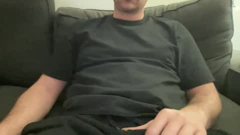 Snapshot of roythegil chatting on January 2025 10:29:02 PM roythegil online show from January 2025 10:29:02 PM