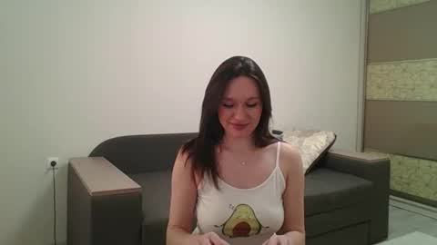 Snapshot of roza05x chatting on April 2026 10:28:01 AM Roza05x online show from April 2026 10:28:01 AM