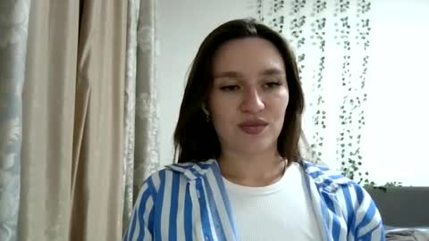 Roza05x online show from July 2026 08:18:02 PM