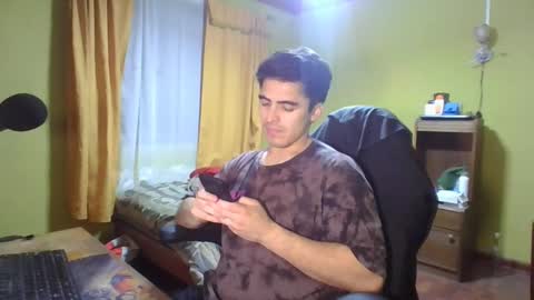 Snapshot of rpaulo25 chatting on February 2025 02:35:02 AM rpaulo25 online show from February 2025 02:35:02 AM