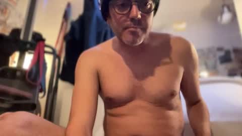 Subhole caged online show from December 2025 03:41:02 PM