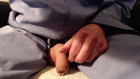 Snapshot of rubbertapper chatting on December 2024 10:37:01 PM rubbertapper online show from December 2024 10:37:01 PM