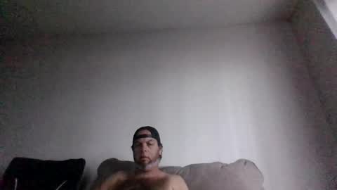 Snapshot of rubbingoneout714 chatting on January 2026 02:19:01 PM rubbingoneout714 online show from January 2026 02:19:01 PM