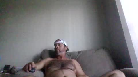 rubbingoneout714 online show from June 2026 12:50:01 AM