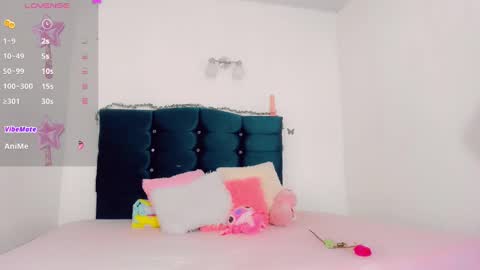 Rubi i love online show from December 2024 07:33:01 PM