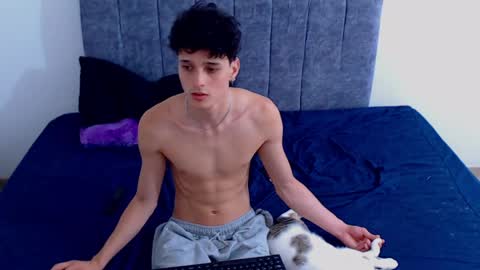 Ruby and Vanie online show from March 2026 09:49:02 PM