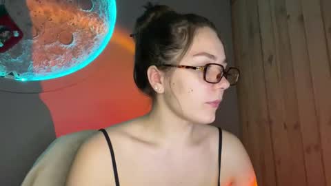 AYSHE online show from February 2026 08:07:02 PM