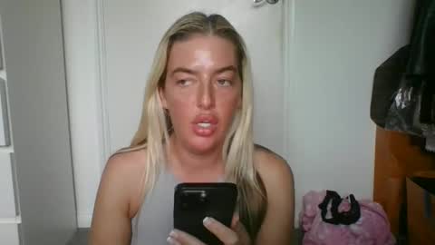 Snapshot of rubyredxxxoxxx chatting on December 2024 01:32:02 PM rubyredxxxoxxx online show from December 2024 01:32:02 PM