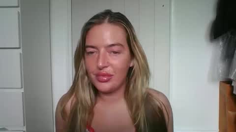 rubyredxxxoxxx online show from May 2026 07:38:02 AM