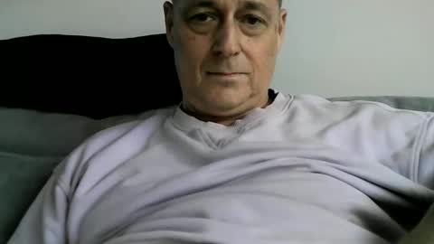 Snapshot of rudeski chatting on December 2024 03:11:02 PM rudeski online show from December 2024 03:11:02 PM