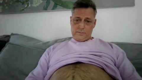 Snapshot of rudeski chatting on February 2025 03:31:02 PM rudeski online show from February 2025 03:31:02 PM