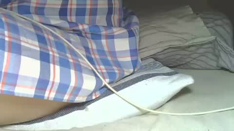 Snapshot of rudisuzzy chatting on June 2026 06:20:01 PM rudisuzzy 1 online show from June 2026 06:20:01 PM