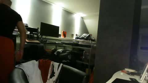 Snapshot of ruffi77 chatting on February 2025 02:36:02 AM Chico que rico Caliente online show from February 2025 02:36:02 AM