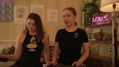 Snapshot of ruminelle chatting on December 2025 12:09:01 PM Lilith online show from December 2025 12:09:01 PM