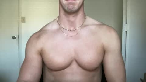 runfasterxo online show from December 2025 03:28:02 PM