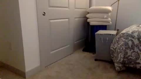 Snapshot of runner620 chatting on November 2025 01:54:02 PM Runner620 online show from November 2025 01:54:02 PM