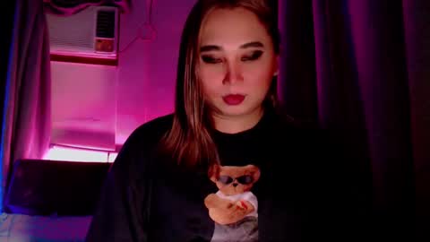 russ_skyxx online show from February 2025 12:11:02 PM