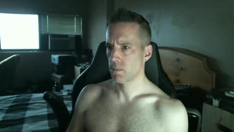 Snapshot of rustic_cuse_777 chatting on October 2025 10:51:02 PM rustic_cuse_777 online show from October 2025 10:51:02 PM