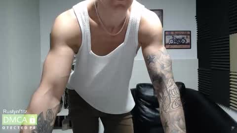 Snapshot of rustynf1tz chatting on November 2025 03:05:02 AM MillionDollarGuy online show from November 2025 03:05:02 AM