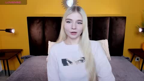 ruthbryant online show from December 2025 12:41:02 AM