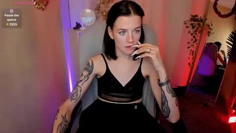 Ruth Martin online show from December 2024 03:31:02 AM