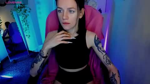 Ruth Martin online show from December 2024 09:09:02 PM