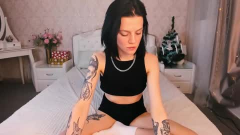 Ruth Martin online show from January 2025 05:50:01 AM