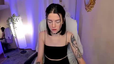 Ruth Martin online show from January 2025 08:37:02 PM