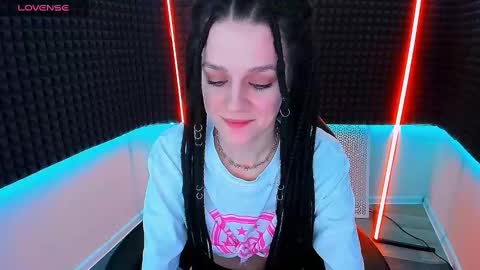 Ruth Martin online show from January 2025 12:12:01 AM