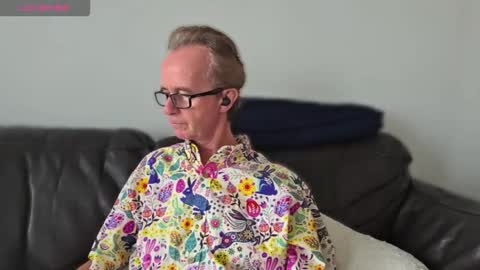 Snapshot of ruttingrabbit chatting on October 2025 08:49:02 PM ruttingrabbit online show from October 2025 08:49:02 PM