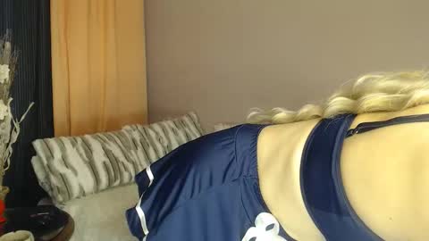 Snapshot of ruxandradanny chatting on October 2025 01:24:02 PM ruxandradanny online show from October 2025 01:24:02 PM