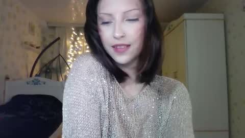 Snapshot of ruxashade chatting on December 2025 12:54:01 PM ruxashade online show from December 2025 12:54:01 PM