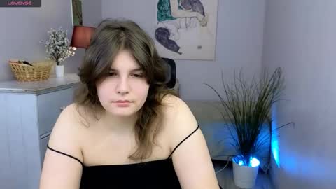 Ruyjin online show from November 2025 10:21:01 AM