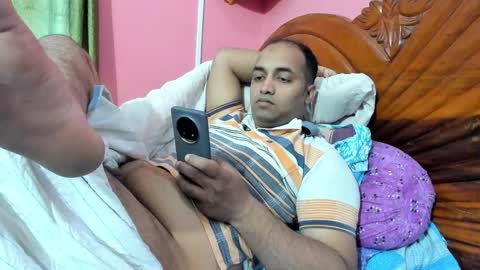 Snapshot of rwb17 chatting on December 2025 08:53:02 AM rwb17 online show from December 2025 08:53:02 AM