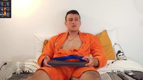 Snapshot of ryamcoast chatting on October 2025 10:55:01 PM Sr Coast online show from October 2025 10:55:01 PM