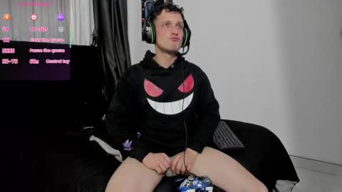 Snapshot of ryan15_ chatting on November 2025 02:11:02 AM Ryan 15 online show from November 2025 02:11:02 AM