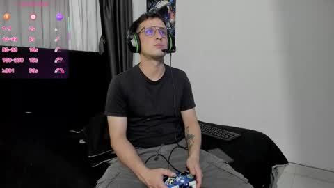 Snapshot of ryan15_ chatting on November 2025 02:34:02 AM Ryan 15 online show from November 2025 02:34:02 AM