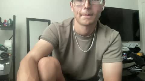 Snapshot of ryan287747 chatting on June 2026 10:34:02 PM ryan online show from June 2026 10:34:02 PM