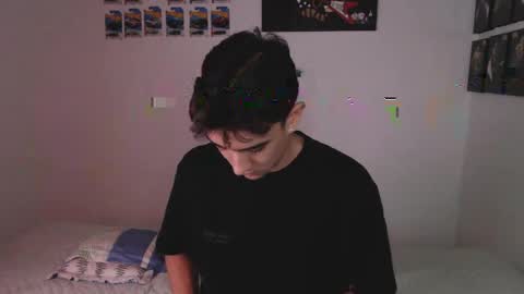 Snapshot of ryan_valentine17 chatting on April 2026 10:04:02 PM ryan online show from April 2026 10:04:02 PM