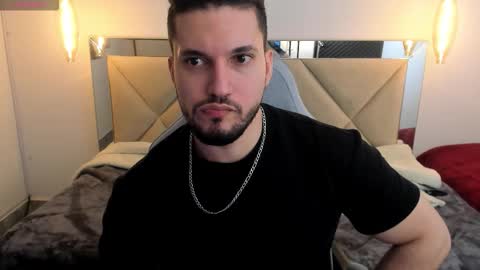 Snapshot of ryan_ward79 chatting on January 2026 03:45:02 AM Ryan online show from January 2026 03:45:02 AM