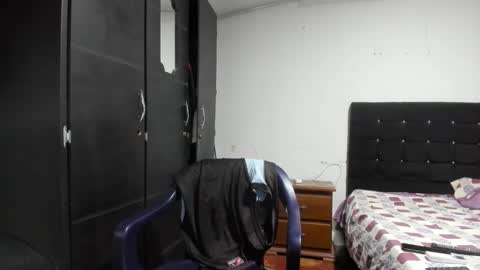 ryan_xc1 online show from February 2026 02:51:01 AM