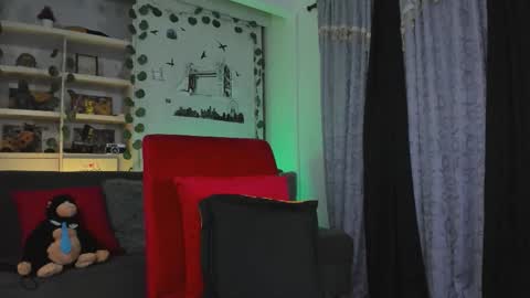 ryanboy30 online show from November 2025 05:51:02 PM