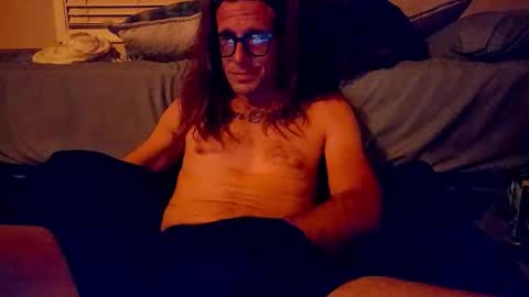 Snapshot of ryanfc85 chatting on November 2025 04:47:02 AM RFC666 online show from November 2025 04:47:02 AM