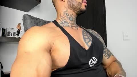 Snapshot of ryanjhonston chatting on November 2025 01:39:01 AM Ryan online show from November 2025 01:39:01 AM