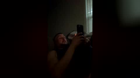 Snapshot of ryanmhoyt88 chatting on April 2026 12:24:01 AM ryanmhoyt88 online show from April 2026 12:24:01 AM